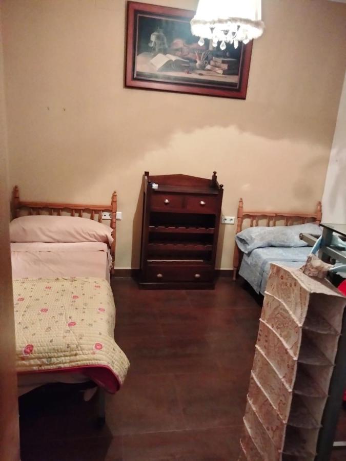 Apartamento En Pleno Centro De Marchena 3 Dormitorios 3 Banos Privados Екстериор снимка
