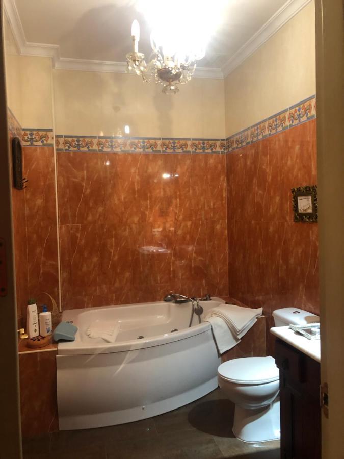 Apartamento En Pleno Centro De Marchena 3 Dormitorios 3 Banos Privados Екстериор снимка