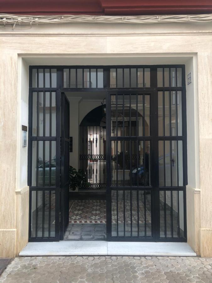 Apartamento En Pleno Centro De Marchena 3 Dormitorios 3 Banos Privados Екстериор снимка