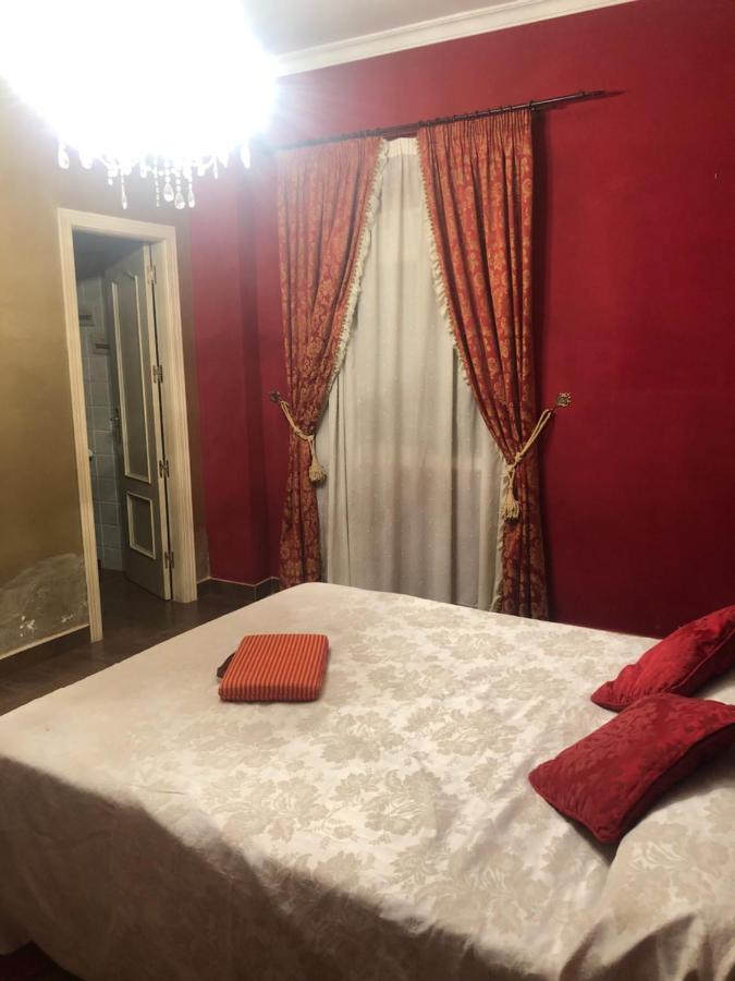 Apartamento En Pleno Centro De Marchena 3 Dormitorios 3 Banos Privados Екстериор снимка